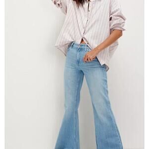 We the Free People NWT Avalon Drapey Flare Jeans Sz 28 Short Oversized Baggy